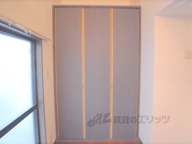 収納　収納スペース閉じた状態です。