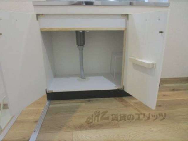 キッチン　下部収納