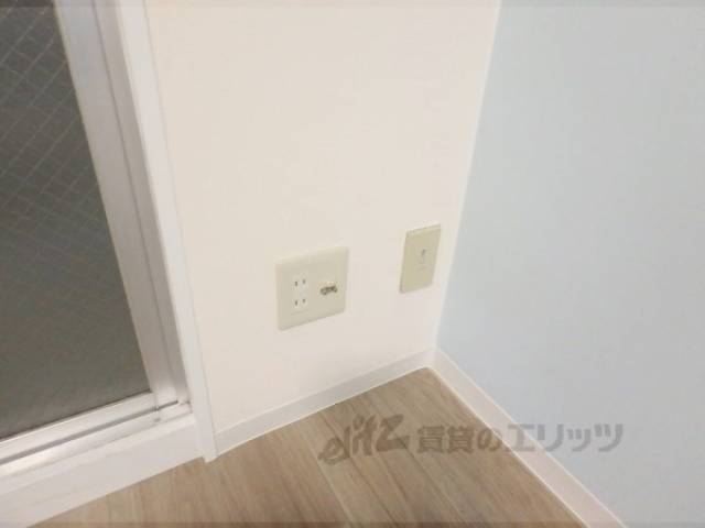 居室　コンセント