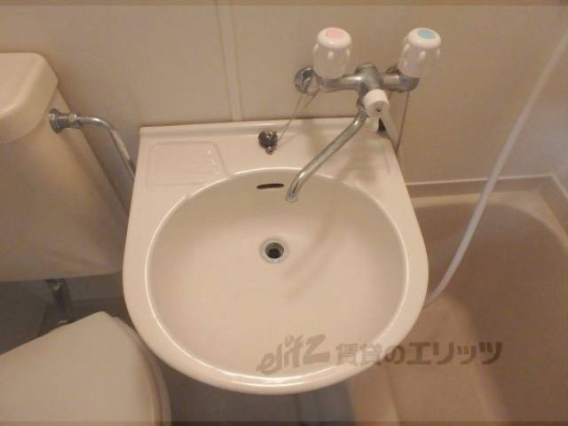ユニットバス　洗面器