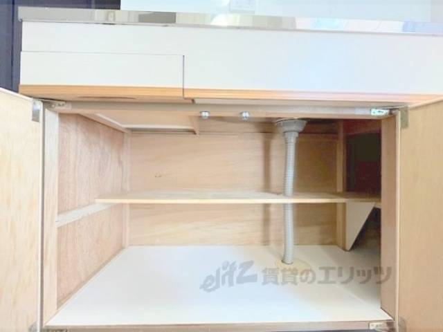 キッチン　下部収納