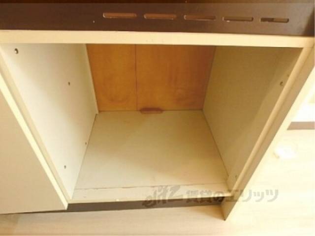 キッチン　収納