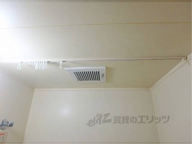 ユニットバス　カーテンレール