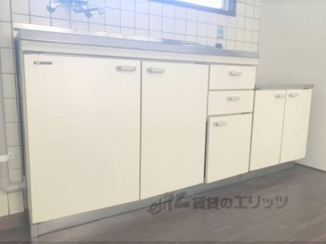 キッチン　下部収納