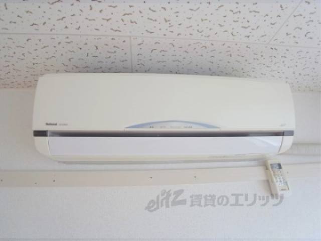 エアコン　エアコン