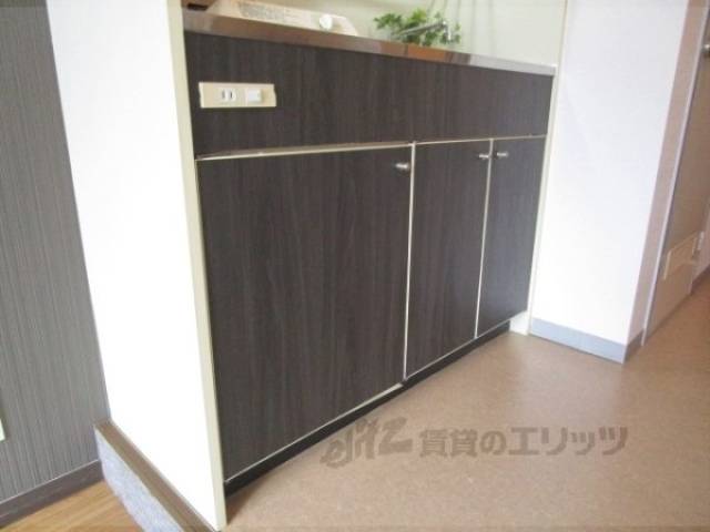 キッチン　下部収納