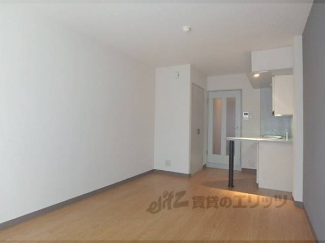 洋室　広々9帖でお部屋です