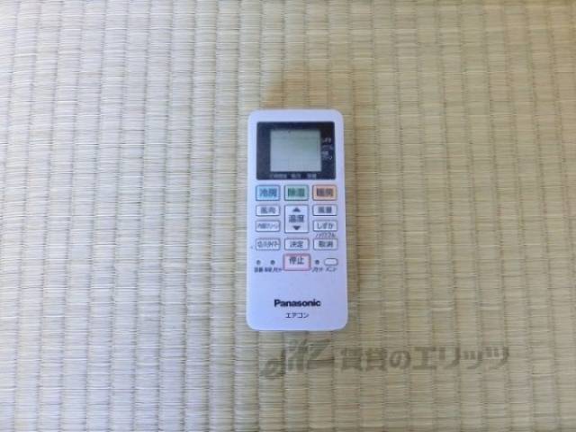 エアコンリモコン