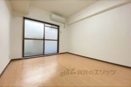Ｄ’ｓ ＬＹＮＸ室内写真1