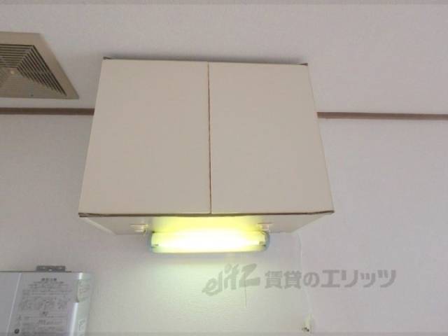 キッチン　収納