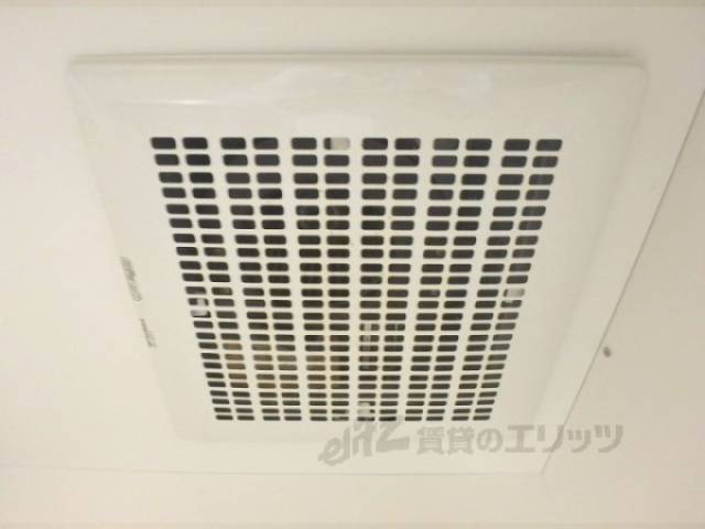 キッチン　換気扇