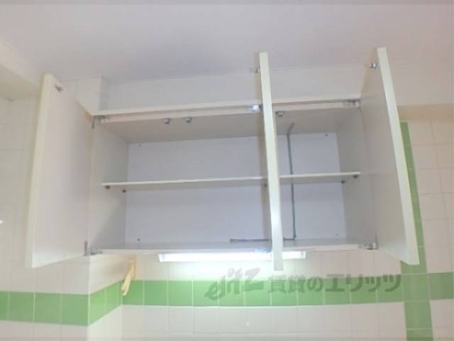 キッチン　収納