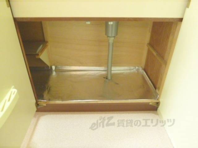 キッチン シンク部下収納