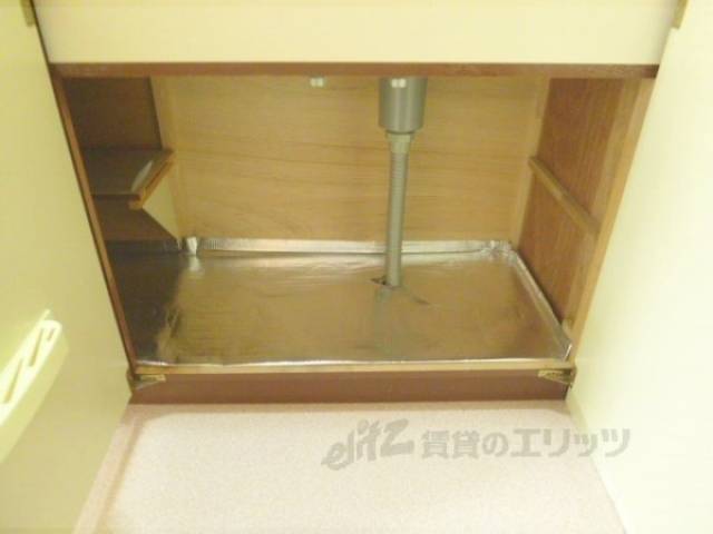 キッチン シンク部下収納