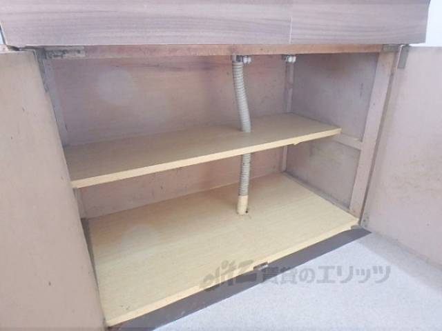 キッチン　下部収納