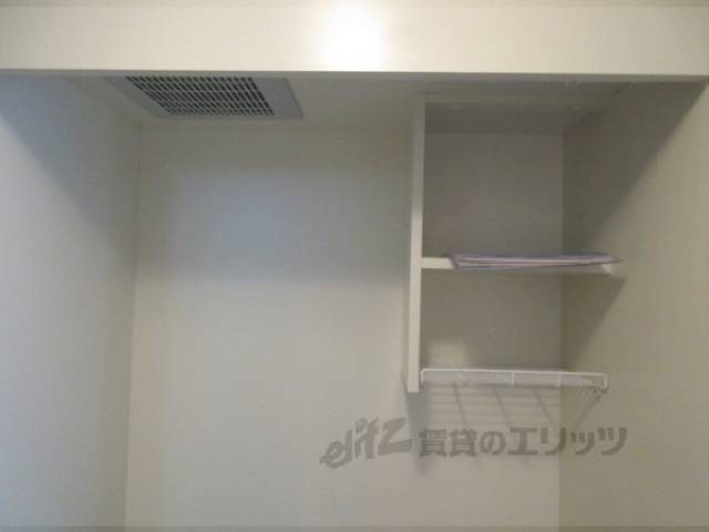 収納　インターフォン