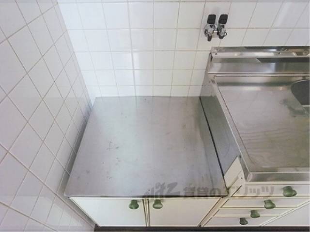 キッチン　コンロ置場