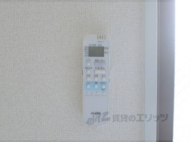 エアコンリモコン