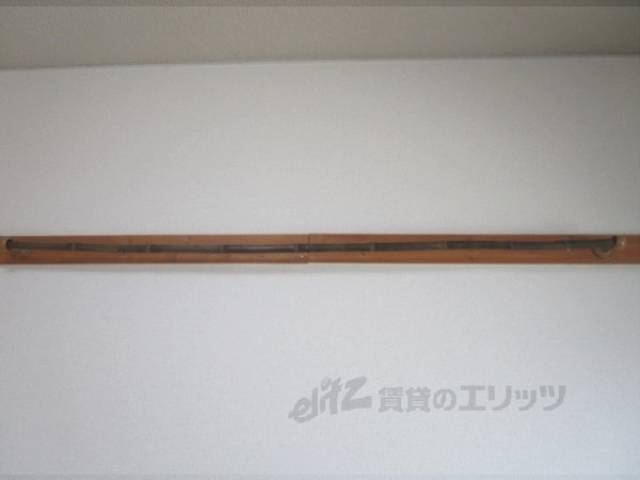 ハンガーパイプ