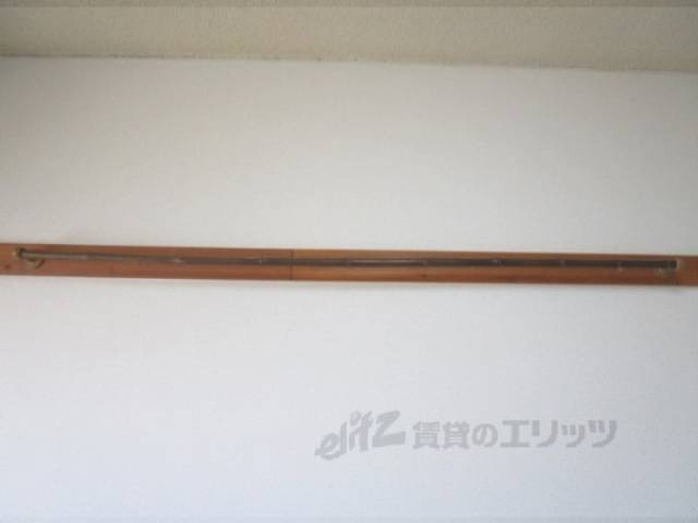 ハンガーパイプ