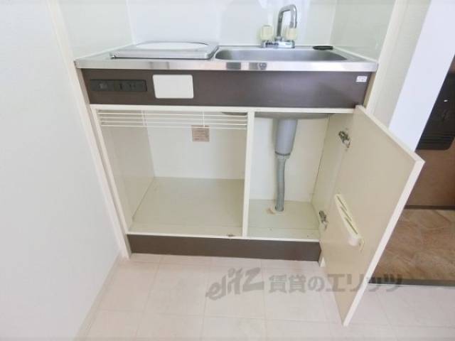 キッチン　下部収納