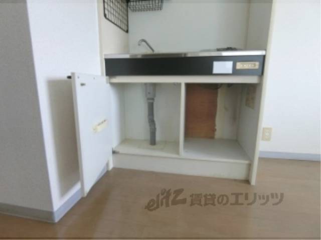 キッチン　下部収納