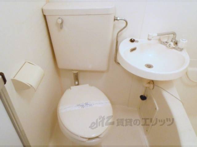 ユニットバス　トイレ部分です・