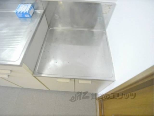 キッチン　コンロ置き場