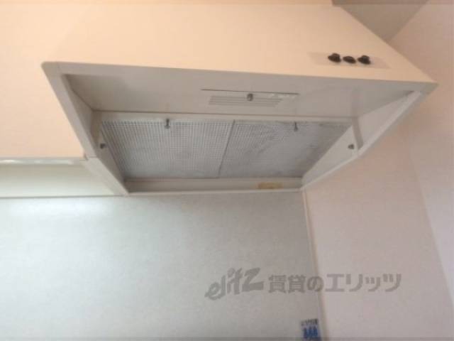 キッチン　換気扇