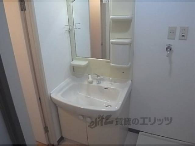 洗面所　独立洗面台