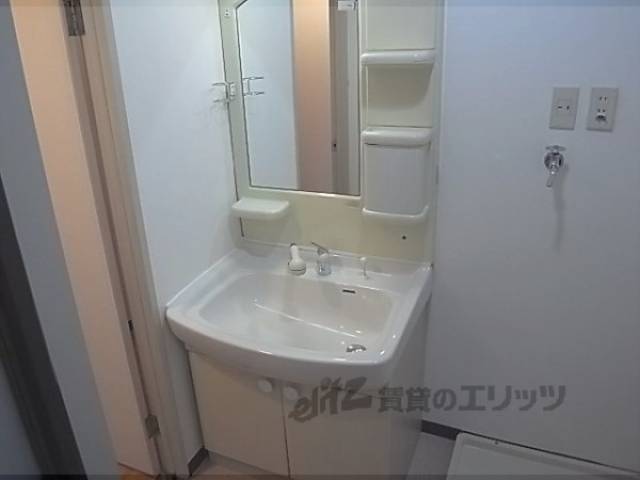 洗面所　独立洗面台