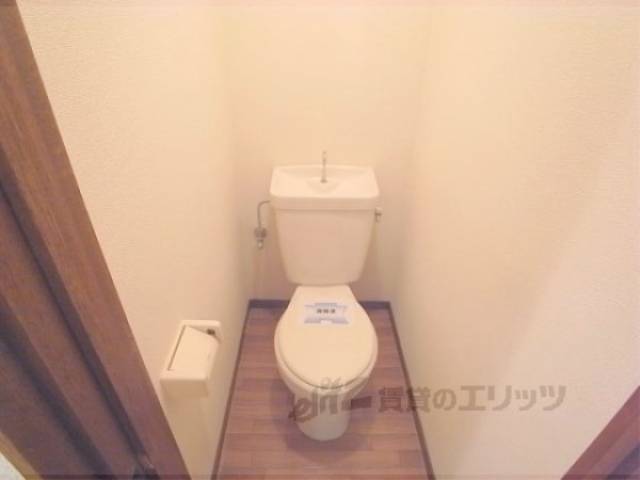 トイレ　トイレもきれいに清掃されています。