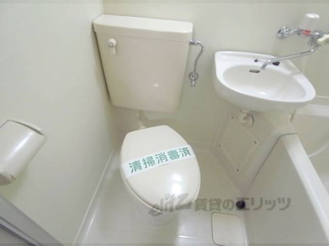 ユニットバス　トイレ