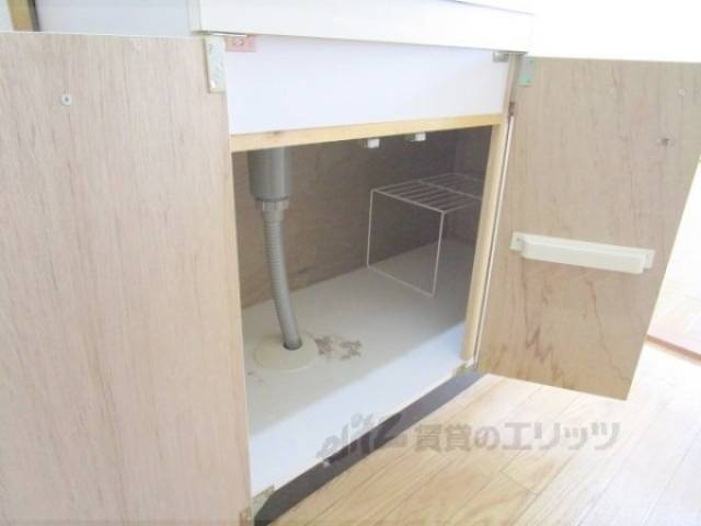 キッチン　下部収納