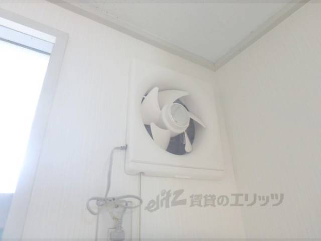 キッチン　換気扇