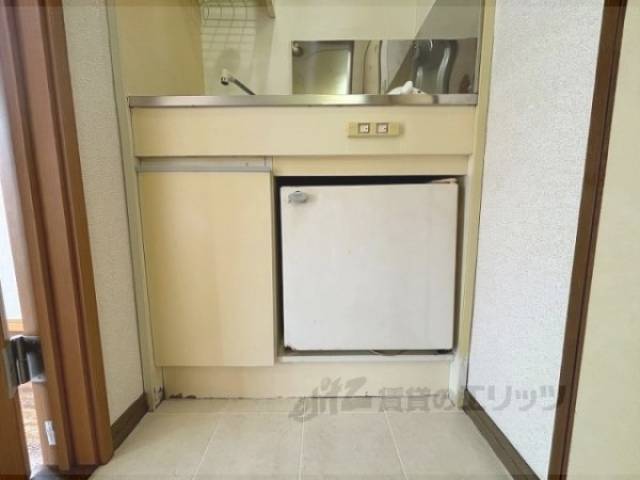 冷蔵庫置場