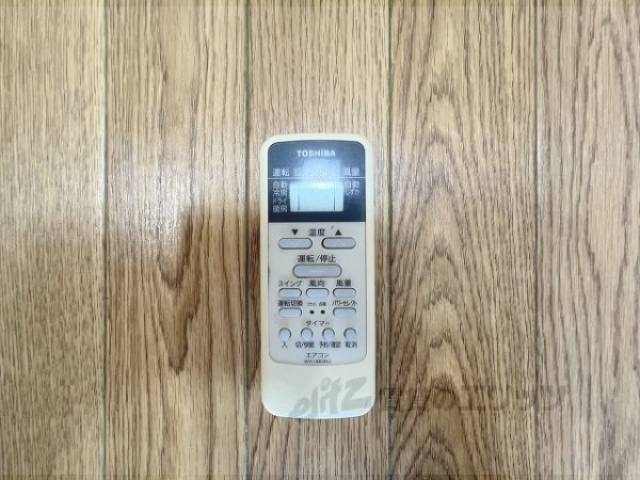エアコンリモコン