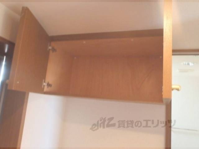 玄関横の上棚
