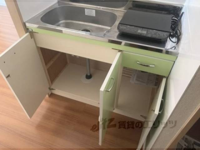キッチン　下部収納