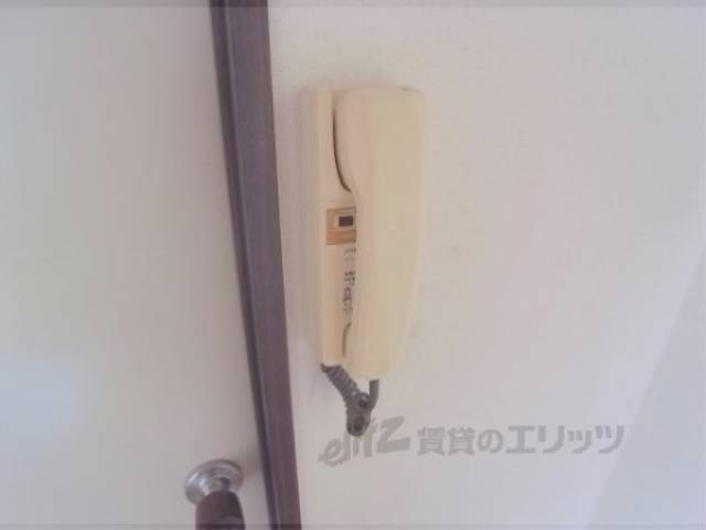 インターホン