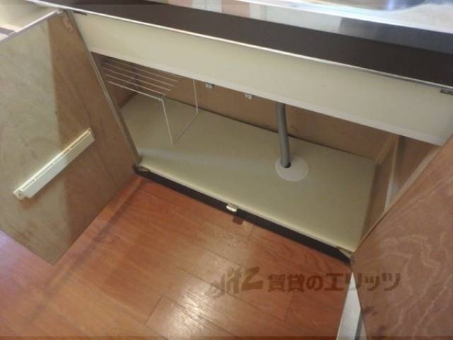 キッチン　収納