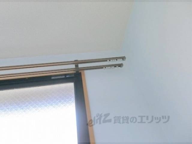 カーテンレール