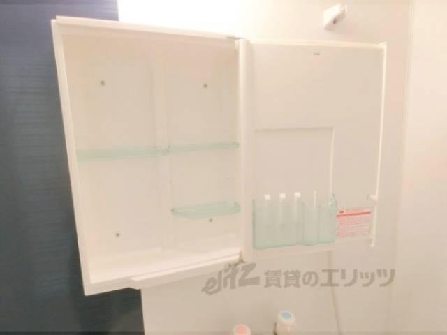 洗面所　収納