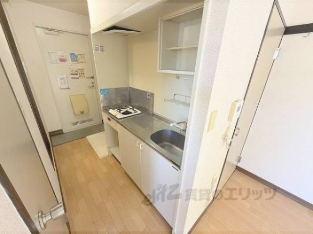 キッチン　調理スペースが広いっ