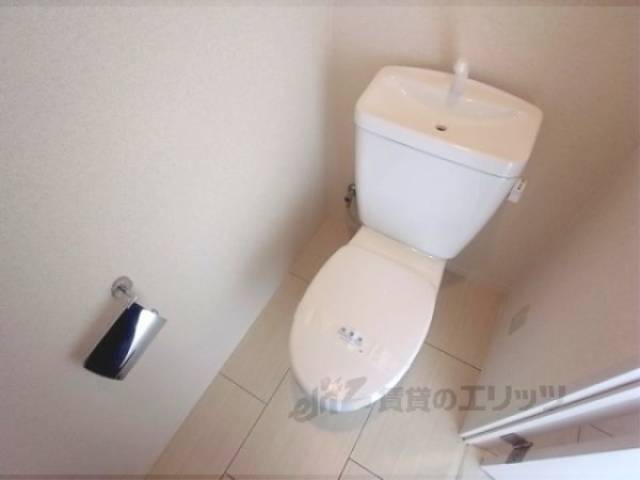 トイレ　トイレ内コンセント有