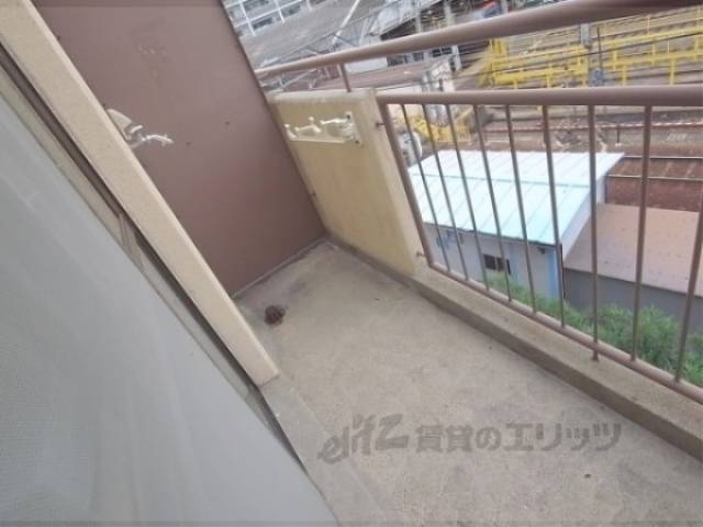 ベランダ　洗濯物干せます