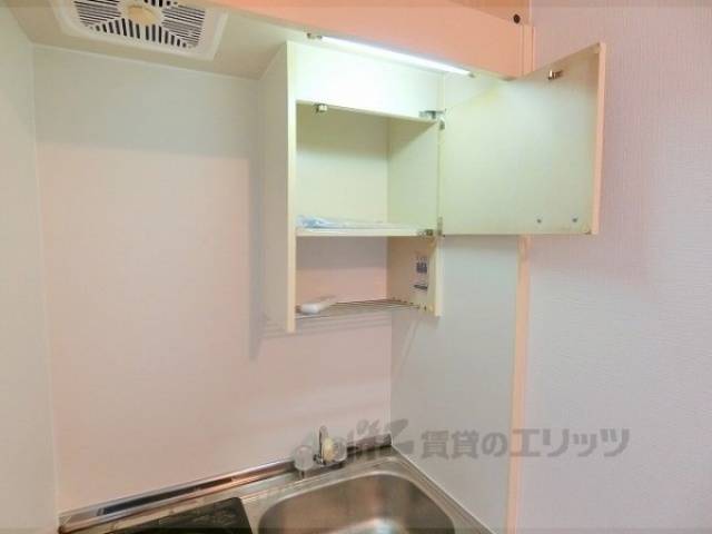 キッチン　キッチン上部棚