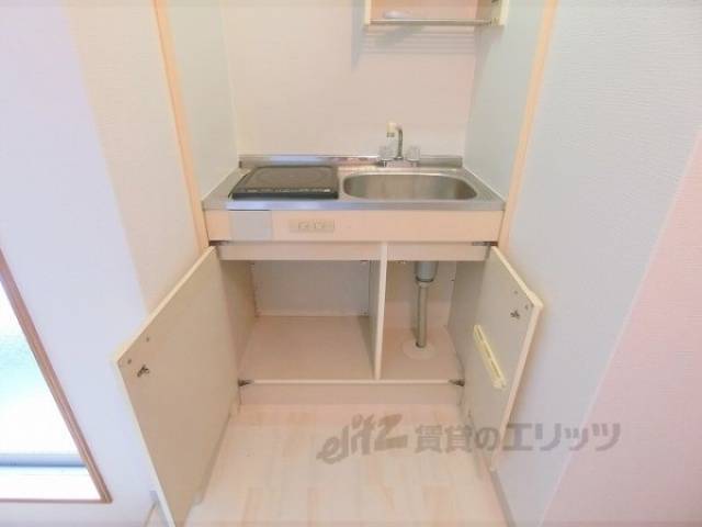 キッチン　キッチン下部収納