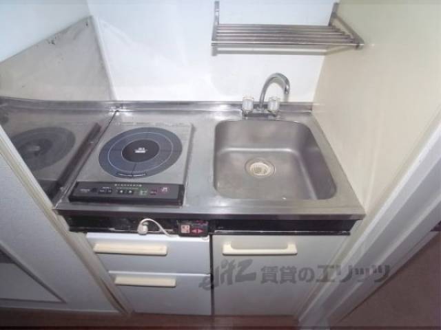 キッチン　電化キッチンついてます。