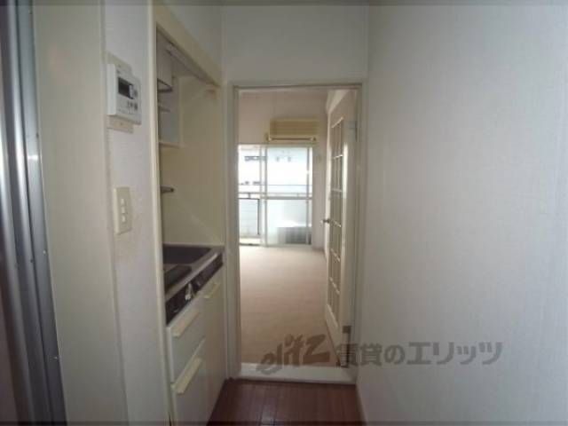 玄関　玄関口からの様子。